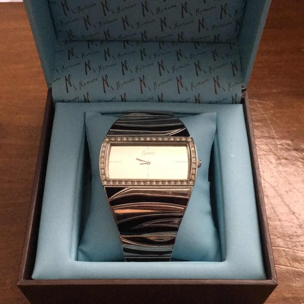 Marciano watch